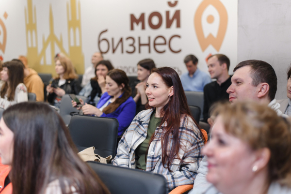 В минэкономразвития рассказали, какое обучение самозанятые могут пройти бесплатно.